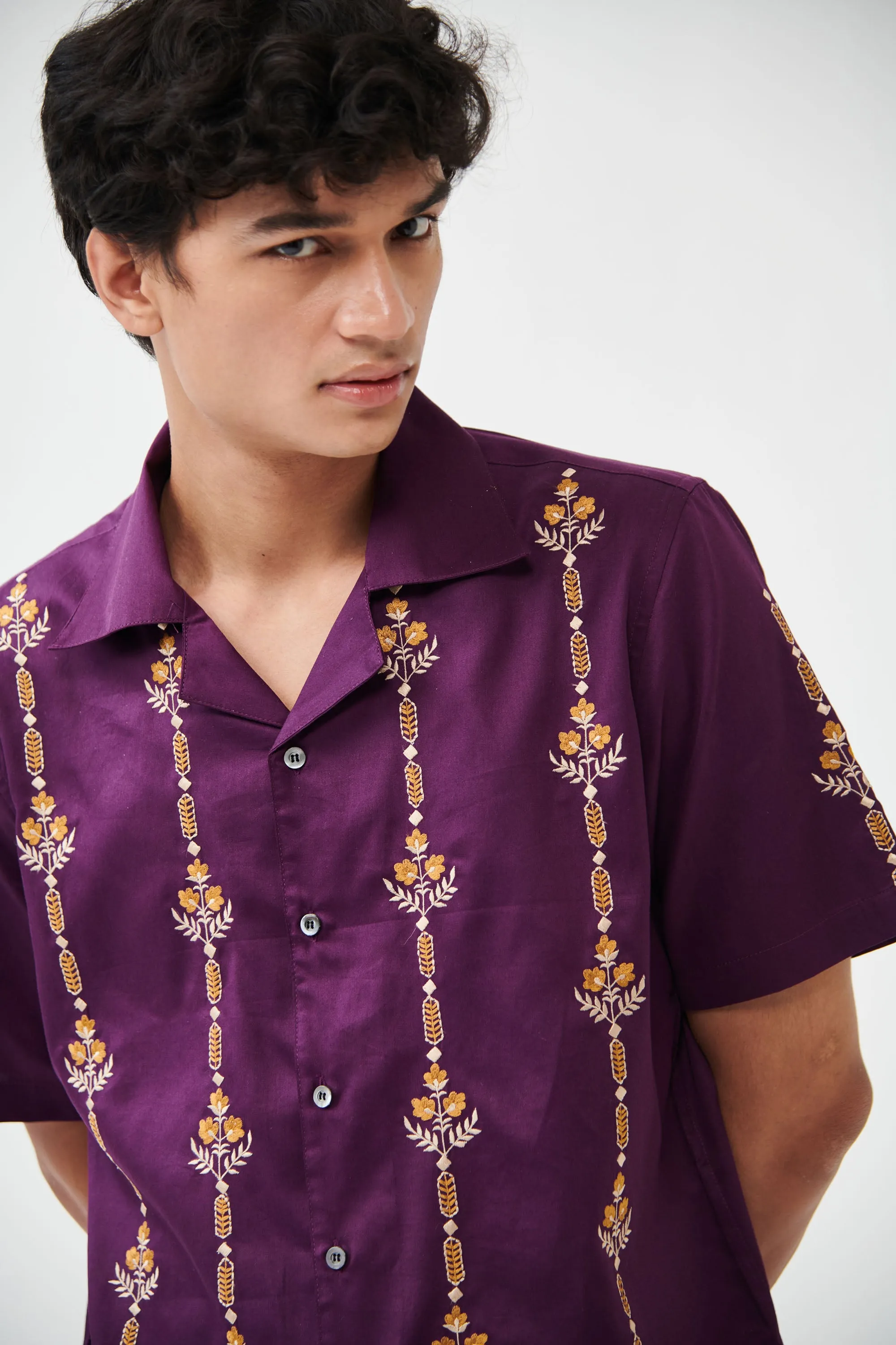 Floral stripes embroidered shirt