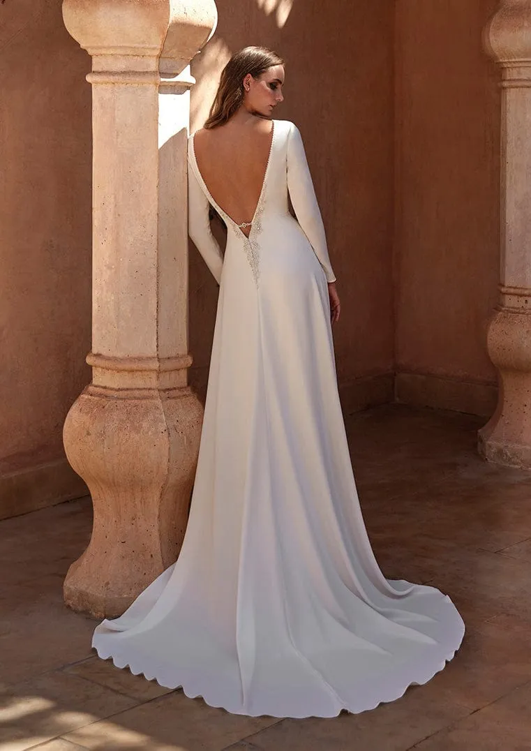 Pronovias: Kea