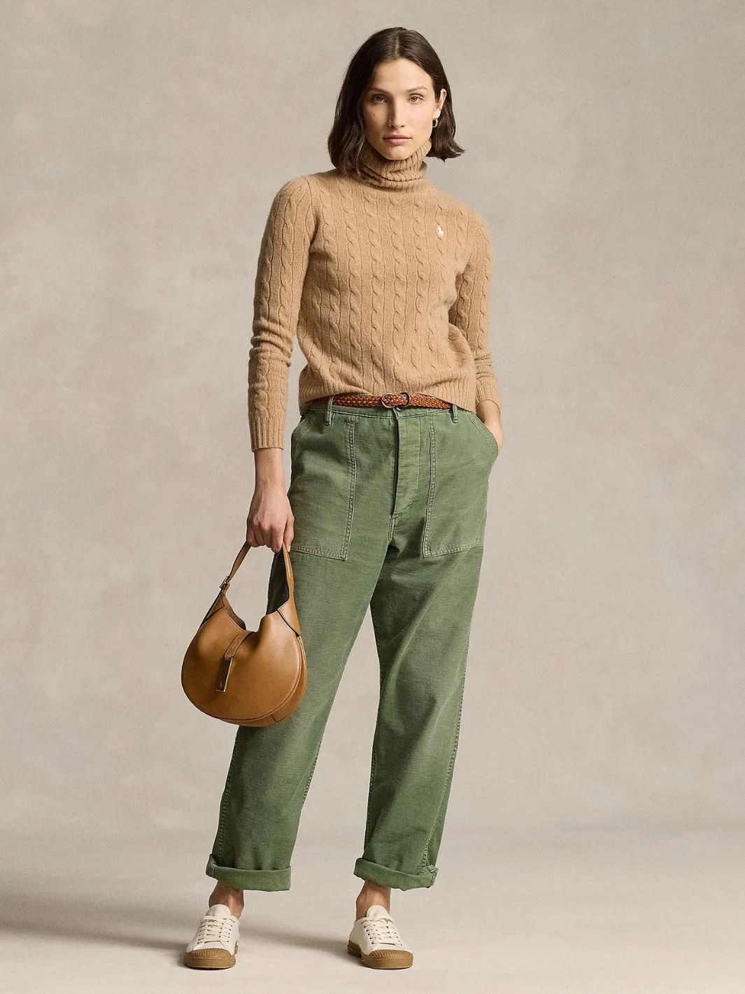 WOOL-CASHMERE CABLE TURTLENECK SWEATER Camel